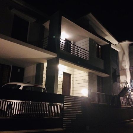 Albisville Hilltop Mansion Ooty Dış mekan fotoğraf